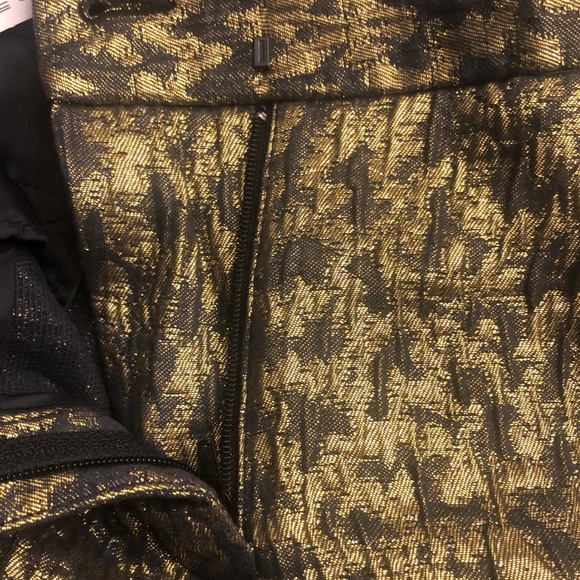 Golden Dress Shorts by Express - Picture 7 of 17